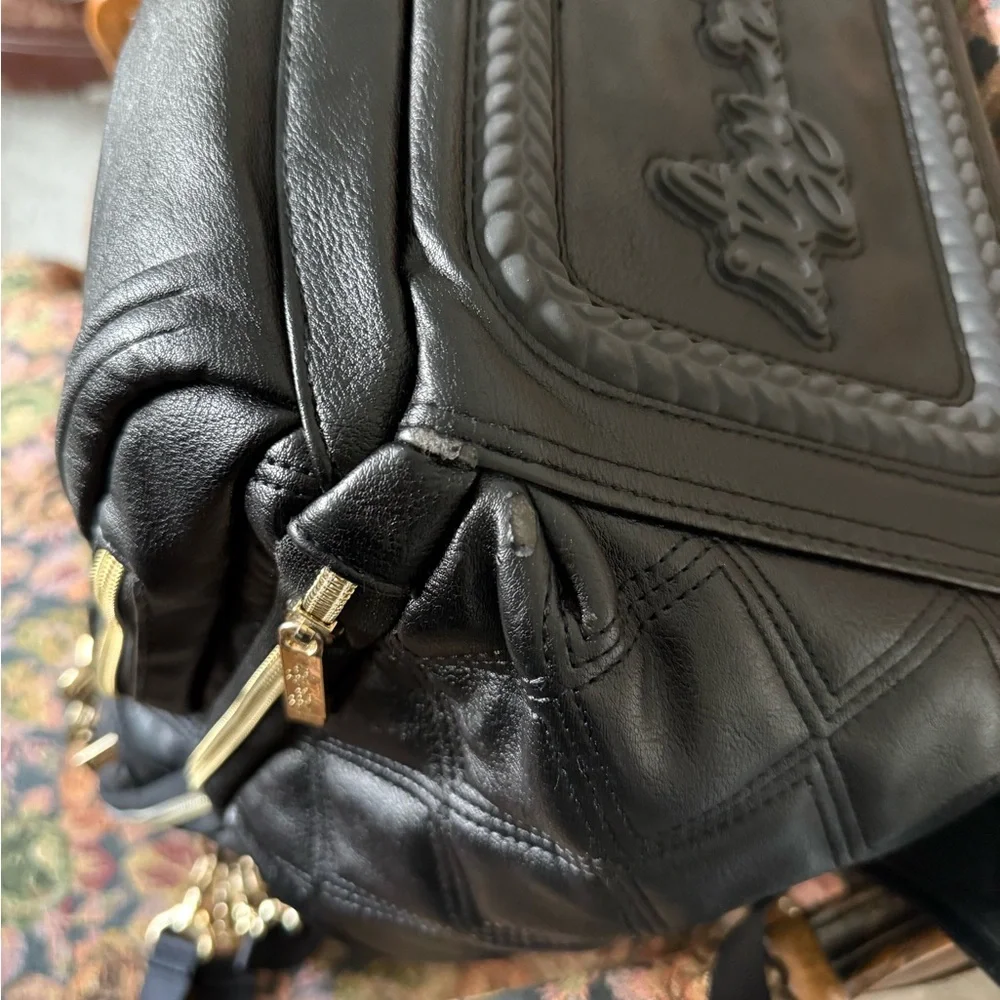 Itzy Ritzy Black and Gold Quilted Diaper Backpack - Picture 9 of 16